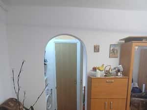 Vand apartament 2 camere