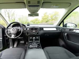 Volskwagen Touareg V6 TDI 3.0 Automat .Euro 6.Nu schimb! — miniatura 6