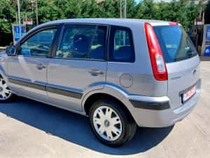Ford Fusion 1.4 benzina + GPL din fabrica**2012**Euro 5 **198.000 km**Consum f mic**Fara rugina**Nr valabile** — miniatura 10