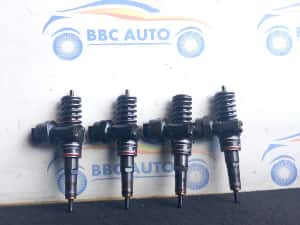 Injector 1.9 D Vw Passat B5.5  038130073 Aa Volkswagen