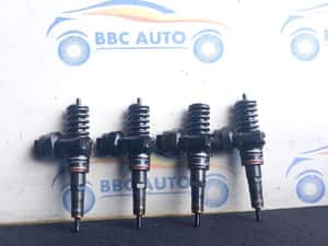 Injector 1.9 D Vw Passat B5.5  038130073 Aa Volkswagen — miniatura 6