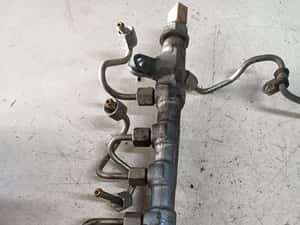 Rampa Injectoare Volkswagen Touran (1T3) [ 2010 - 2015 ] Tdi (Cfhf, Cl — miniatura 6