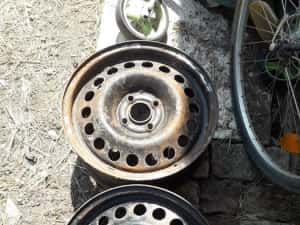 Vând jante r15 de opel astra — miniatura 6