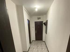 Proprietar inchiriez apartament cu o camera