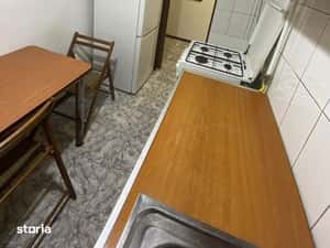Proprietar inchiriez apartament cu o camera — miniatura 5