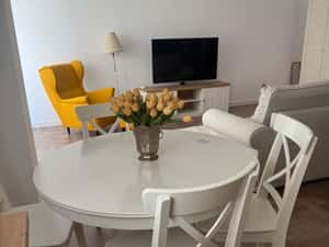 Apartament modern cu 2 camere decomandate de inchiriat!