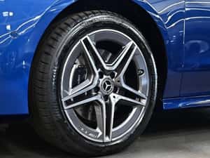 Mercedes-Benz CLA 250 Hibrid 2025 — miniatura 5