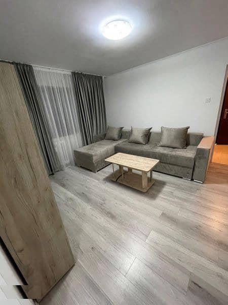 Apartament 2 camere de inchiriat — fotografie 1 din 6