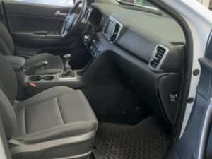Kia Sportage 2.0 CRDi 4WD – Garanție 12 luni | 4x4 — miniatura 4