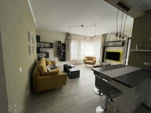 Apartament luminos si spatios — miniatura 3