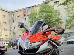 Suzuki Gsx-R 600 k8 — miniatura 3