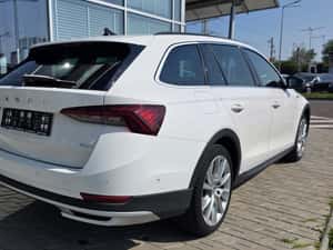 Skoda Octavia Scout Automată 150 HP Diesel — miniatura 6