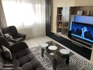 Inchiriez apartament 2 Camere Decomandat Ultracentral — miniatura 3