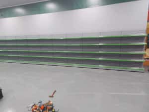 Rafturi metalice profesionale pentru magazin — miniatura 3