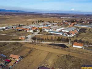 FILM! Complex agrozootehnic cu traditie, echipat + pretios potential multiplu — miniatura 7