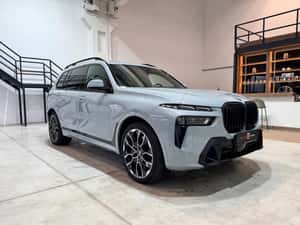 BMW X7 SUV Diesel, 7 locuri, 54.000 km — miniatura 5