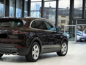 Porsche Cayenne E-Hybrid | Sport Chrono | BOSE | 14-Way Memory — miniatura 2