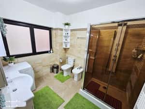 De vanzare Apartament 2 cam. 74mp mobilat utilat NOU parcare si balcon — miniatura 3