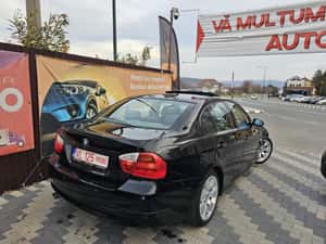 Bmw E90 320d M-pachet — miniatura 4