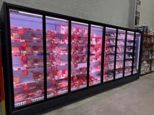 Construim vitrine frigorifice verticale pentru bauturi. — miniatura 4