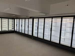 Construim vitrine frigorifice verticale pentru bauturi. — miniatura 7