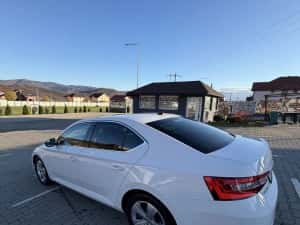 Vand SKODA SUPERB 2020 DSG 2.0 TDI 150CP Inmatriculat Ro, IMPECABIL — miniatura 4