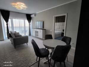 Apartament 3 Camere | Riviera by Viva | Vedere Totală Dunăre | Parcare — miniatura 2