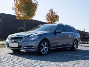 Mercedes-Benz E 200 T-Modell W212  – 2013  Excelent întreținută — miniatura 4