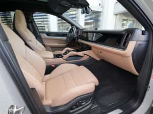 Porsche Cayenne Hibrid 2025 - Second Hand — miniatura 4