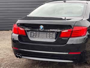 BMW 520 185CP Executive — miniatura 6
