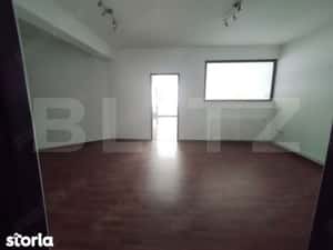 Spatiu de birouri, zona centrala — miniatura 3