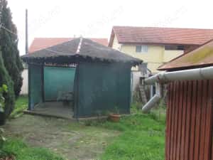vând casă compusă din 3 clădiri amenajate mobilate Deva Cristur — miniatura 8