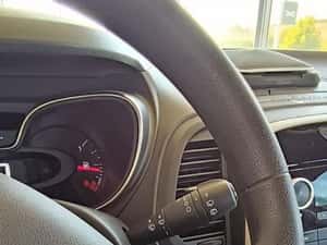 REPREZENTANTA DACIA/RENAULT SANTUHALM OFERA SPRE VANZARE — miniatura 3