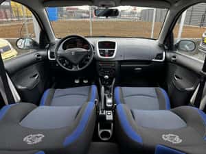 Peugeot Altele 206-plus Manuală 60 HP Benzină — miniatura 2