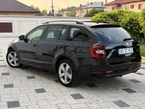 Skoda Octavia / 2018 — miniatura 4
