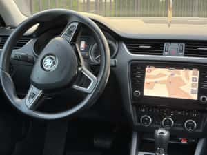 Skoda Octavia / 2018 — miniatura 7