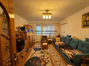 Apartament spațios 3 camere – zona MARATEI 66 MP — miniatura 2