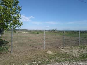 Se vinde teren in localitatea Potârnichești — miniatura 2