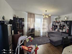 Apartament de vanzare 3 camere 93mp 2 bai balcon si lift Rahovei Sibiu