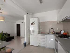 COMISION 0 Apartamente cu 2 camere semidecomandat  zona Stejarului — miniatura 5