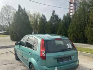 Ford fiesta 1.3 benzina anul 2007 — miniatura 2