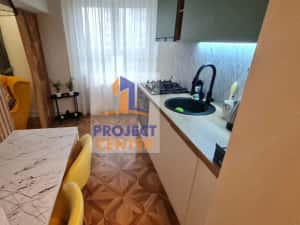 Apartament 2 camere Central, finisaje de lux, vedere panoramica spre centru — miniatura 7