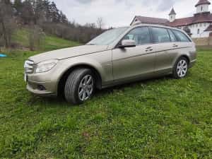 MERCEDES C Class 2010 (diesel) — miniatura 3
