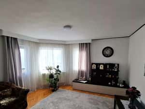 Apartament cu 4 camere , etaj 2 — miniatura 5