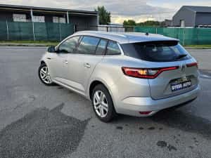Renault Megane 4 — miniatura 4