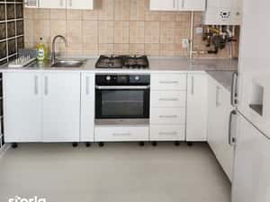 Proprietar Inchiriez apartament 2 camere Militari — miniatura 5