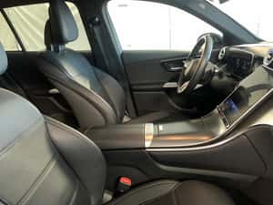 Mercedes-Benz GLC 200 SUV 227 HP Benzină - Second Hand — miniatura 4
