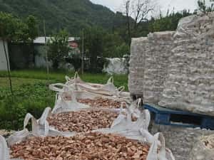 Piatra codru ornamentala decorativa rotunjita Thassos  bolovani  alb r — miniatura 3