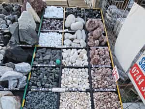 Piatra codru ornamentala decorativa rotunjita Thassos  bolovani  alb r — miniatura 4