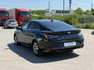 Hyundai ELANTRA 2021 — miniatura 3